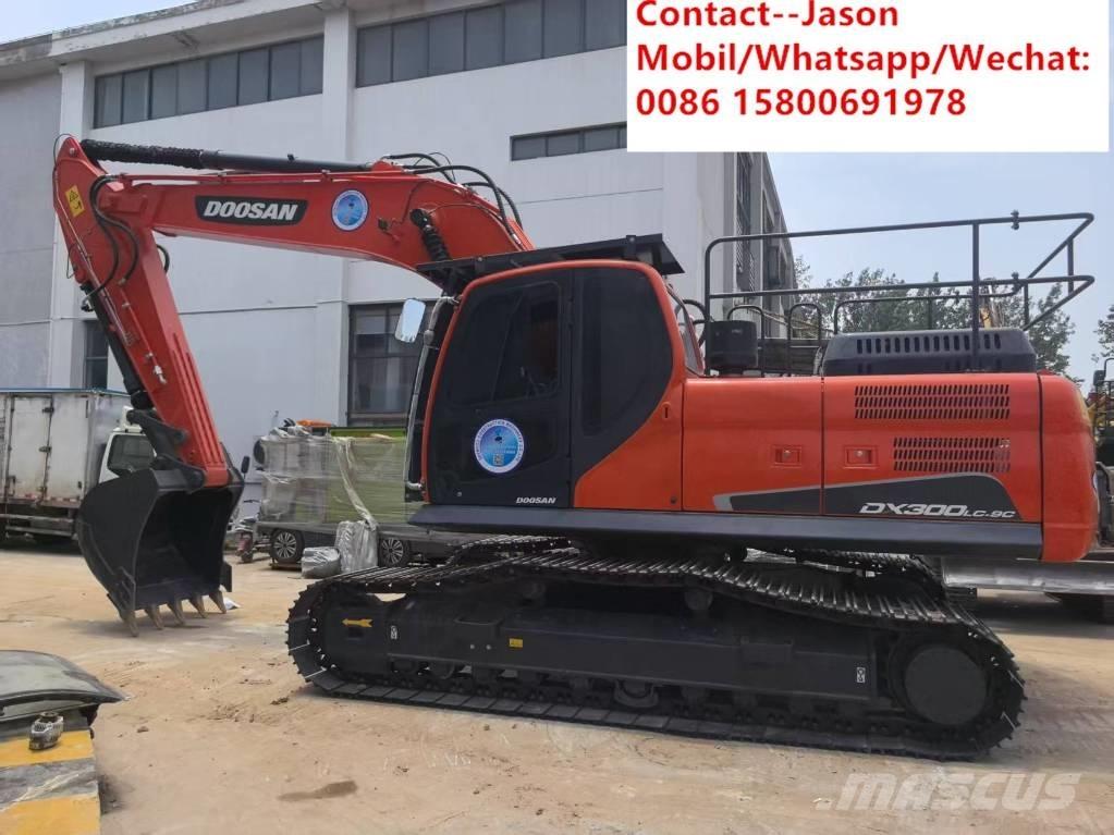 Doosan DX 300 LCA Excavadoras sobre orugas