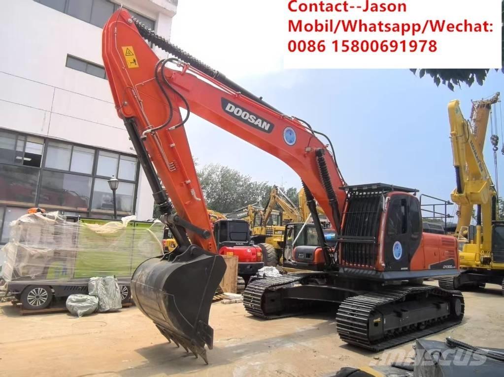 Doosan DX 300 LCA Excavadoras sobre orugas