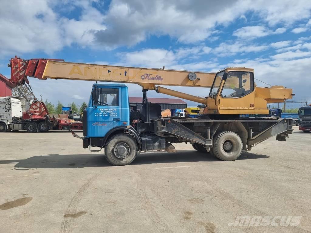 MAZ 20 T Grúas todo terreno