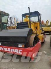 Dynapac CC 421 Rodillos de doble tambor