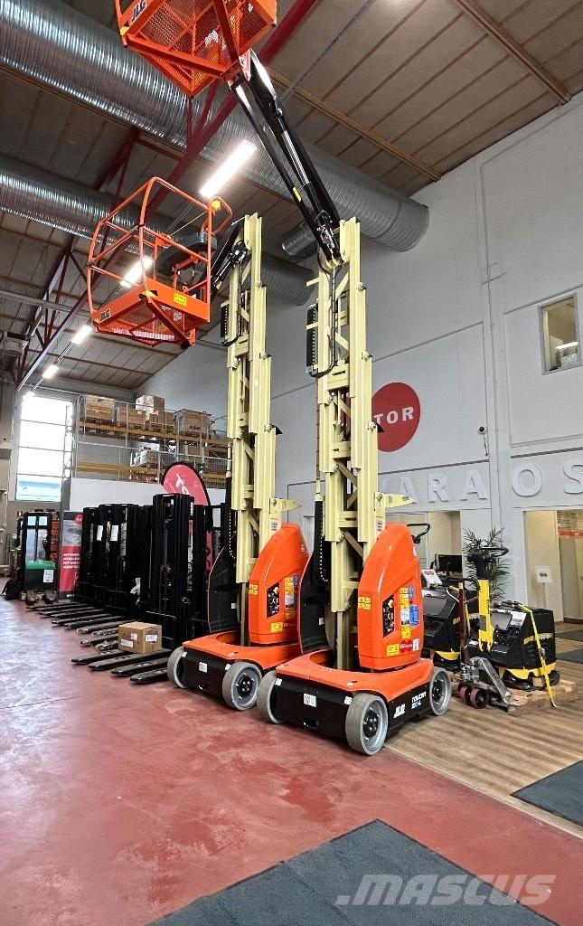 JLG Toucan 10 E-L Plataformas con jaula de elevación