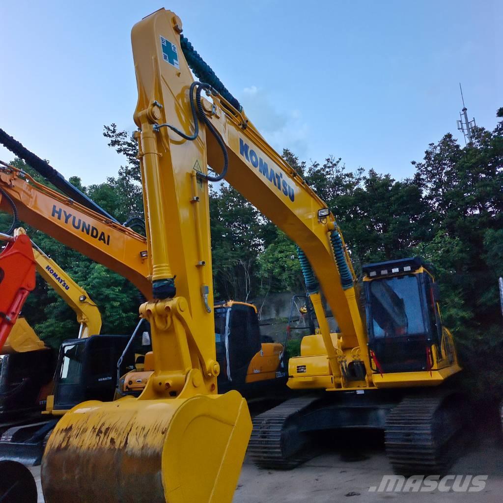 Komatsu PC 220 Excavadoras sobre orugas