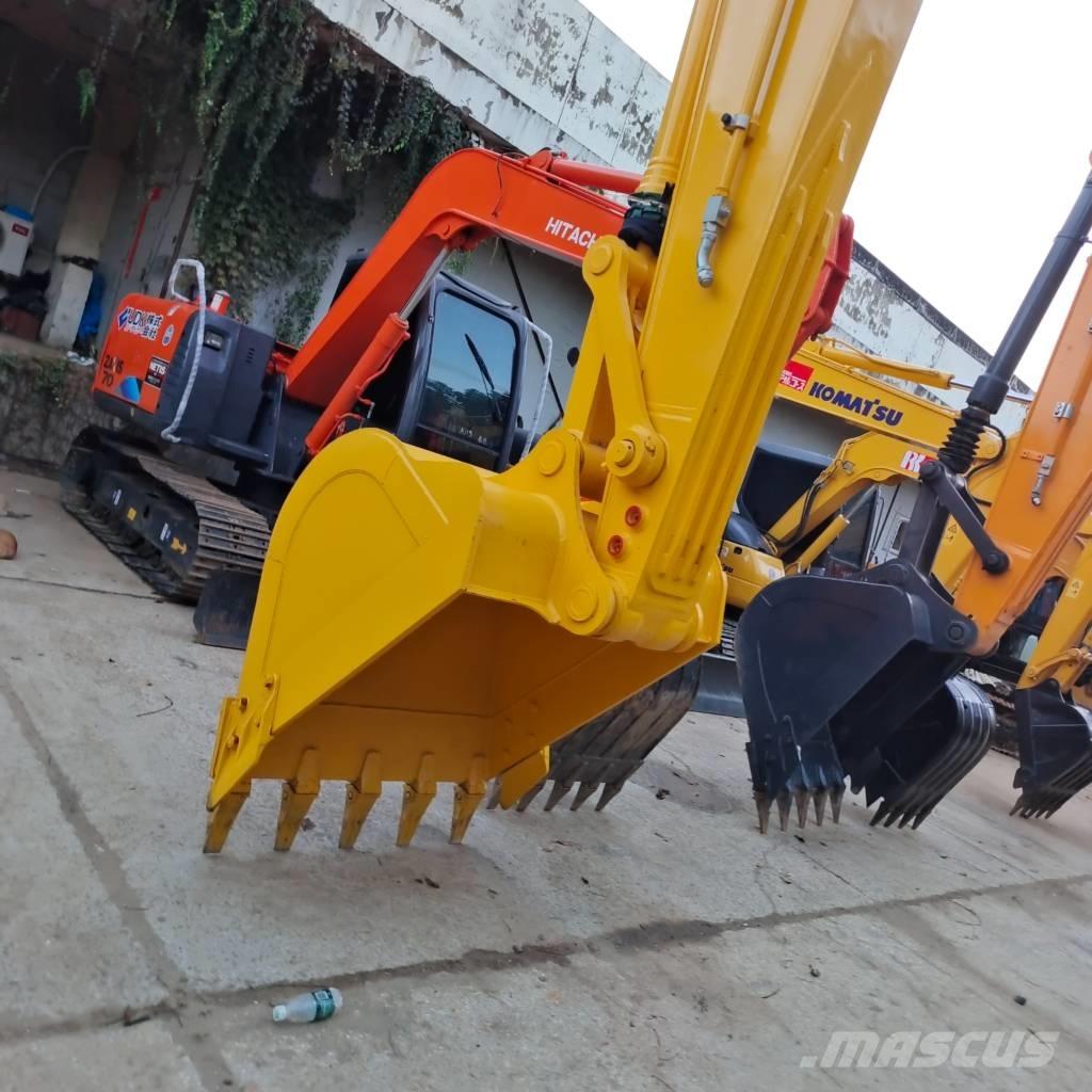 Komatsu PC 220 Excavadoras sobre orugas