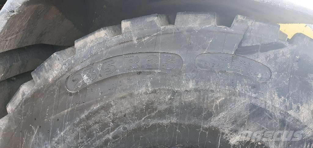 Liebherr L 556 Cargadoras sobre ruedas