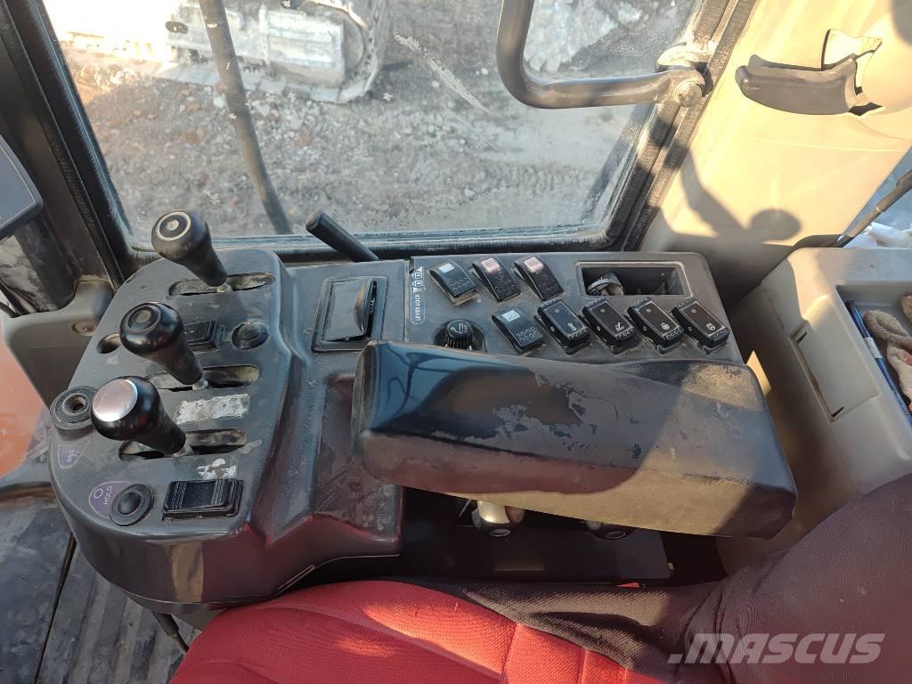 Hitachi ZW 310 Cargadoras sobre ruedas