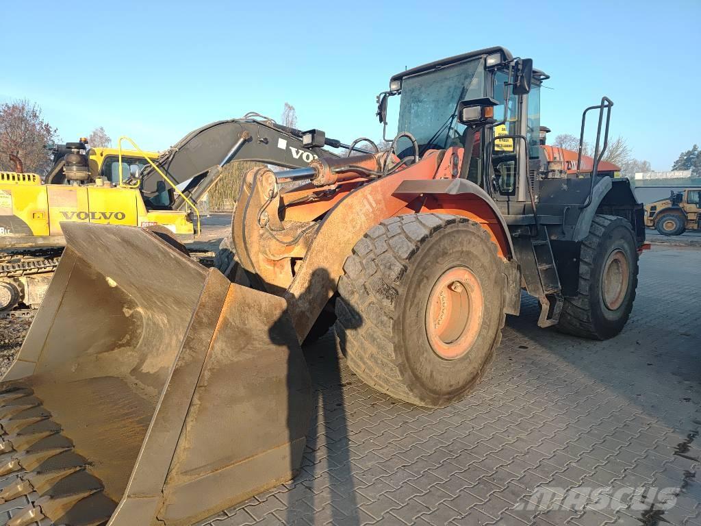 Hitachi ZW 310 Cargadoras sobre ruedas