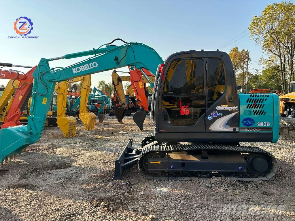 Kobelco SK 75 Excavadoras 7t - 12t