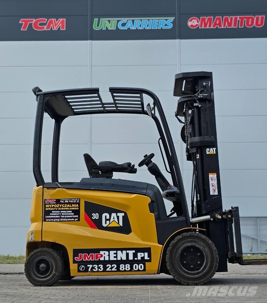 CAT EP 30 CN Carretillas de horquilla eléctrica