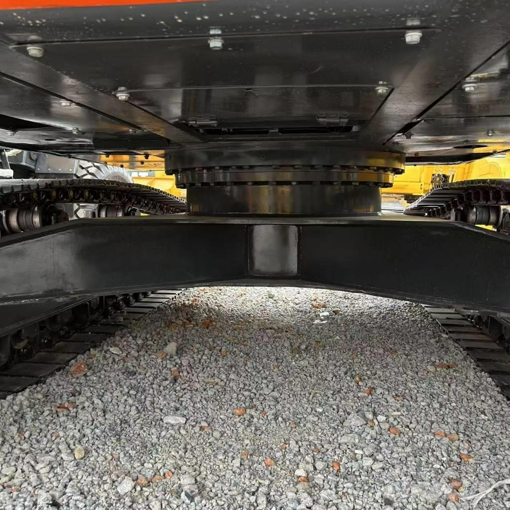 Doosan 300LC-9C Excavadoras sobre orugas