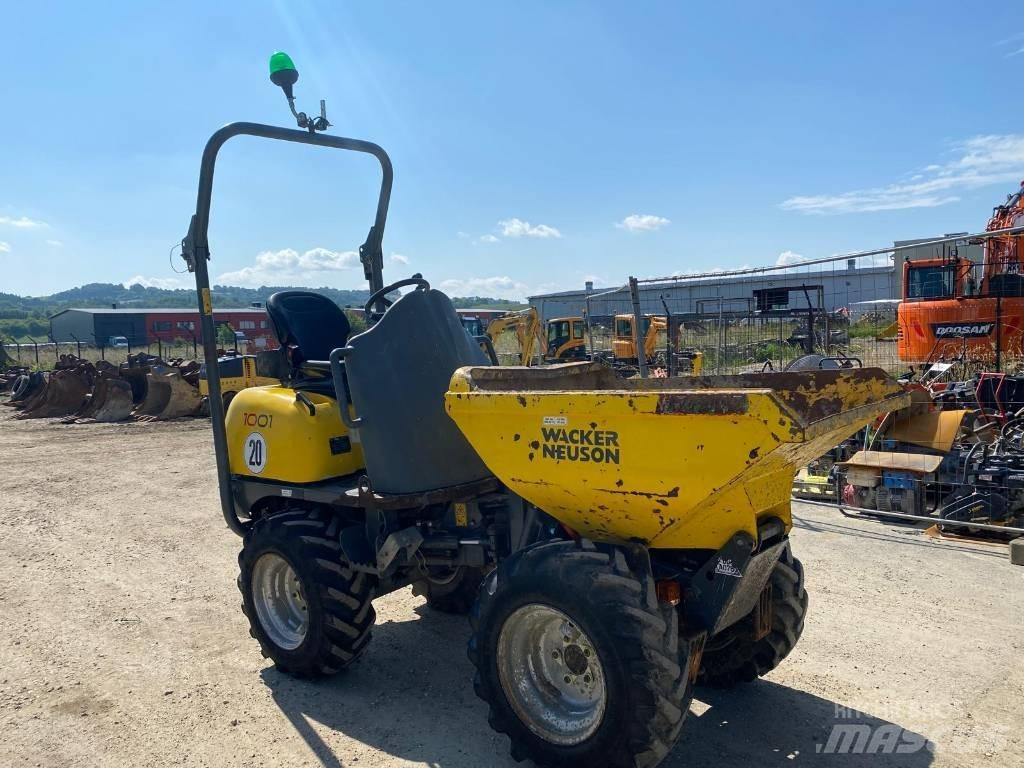 Wacker Neuson 1001 Vehículos compactos de volteo