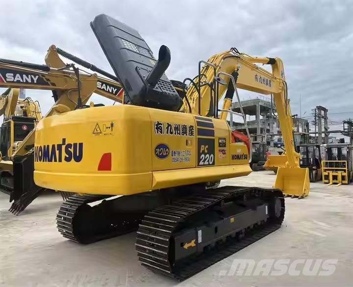Komatsu PC220-8 Excavadoras sobre orugas