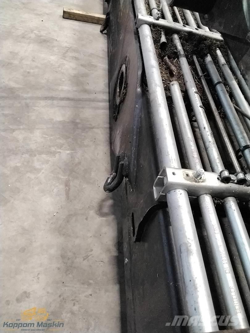 Mesera M241H-103R Grúas cosechadoras