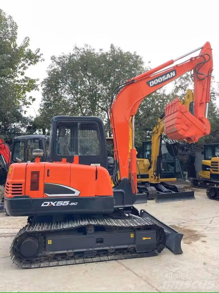 Doosan DX55-9C Excavadoras sobre orugas