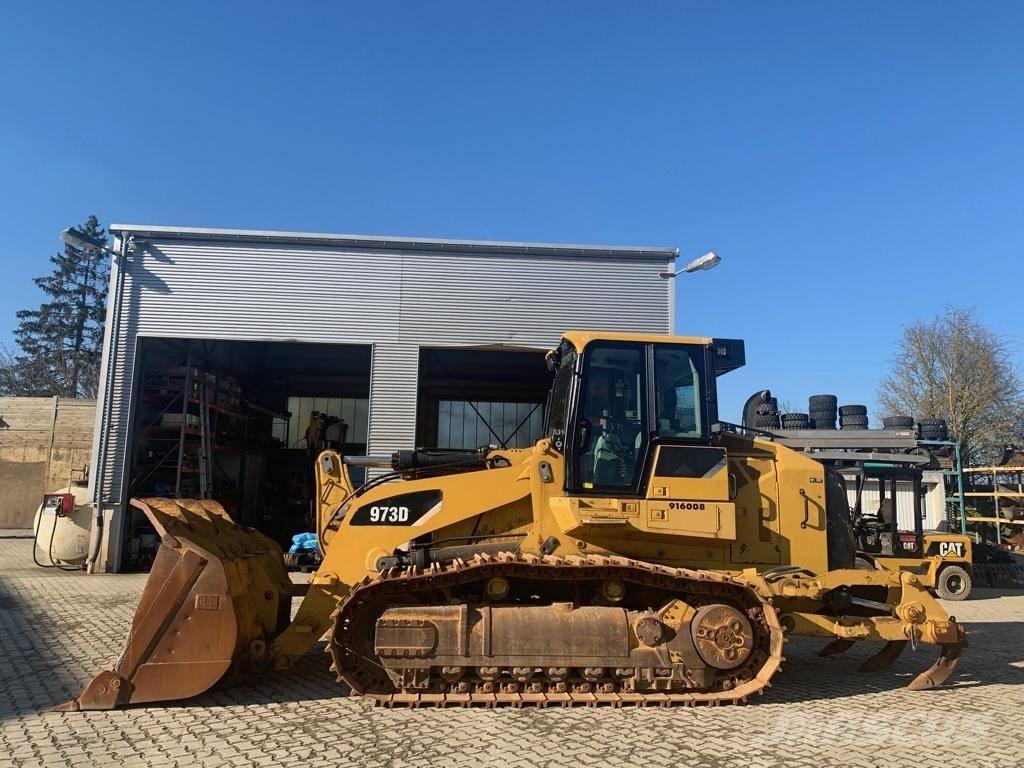 CAT 973 D Cargadoras sobre orugas
