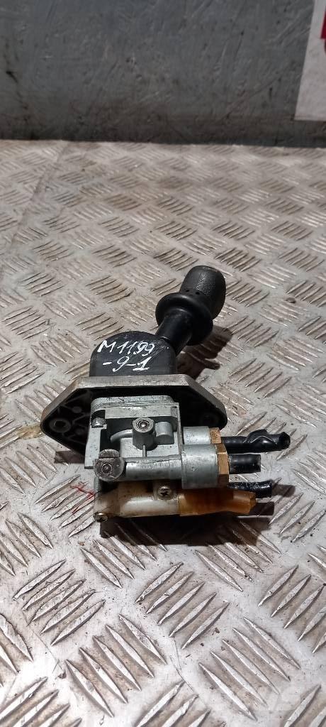 MAN TGM    81523156156 Cabinas