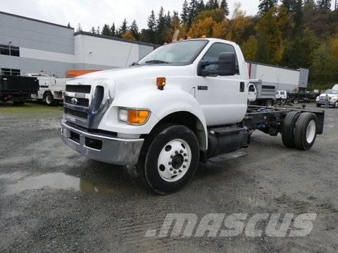 Ford F 650 Camiones con chasís y cabina