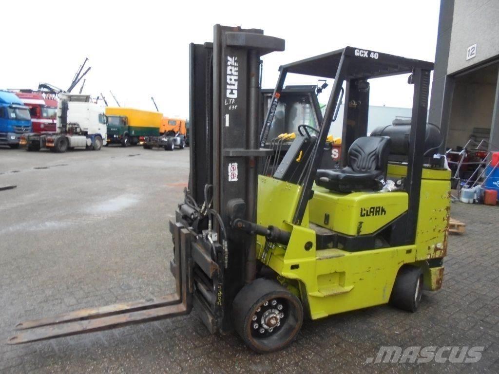 Clark GCX 40 + LPG Camiones LPG