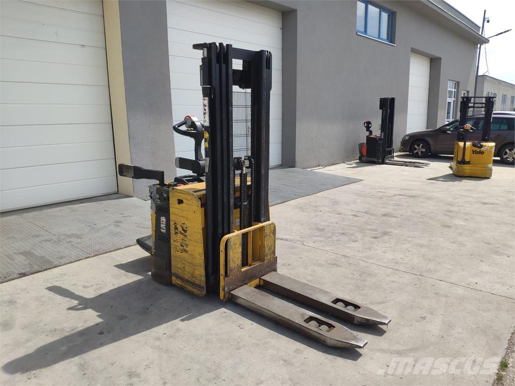 Yale MS15X IL Apiladoras eléctricos