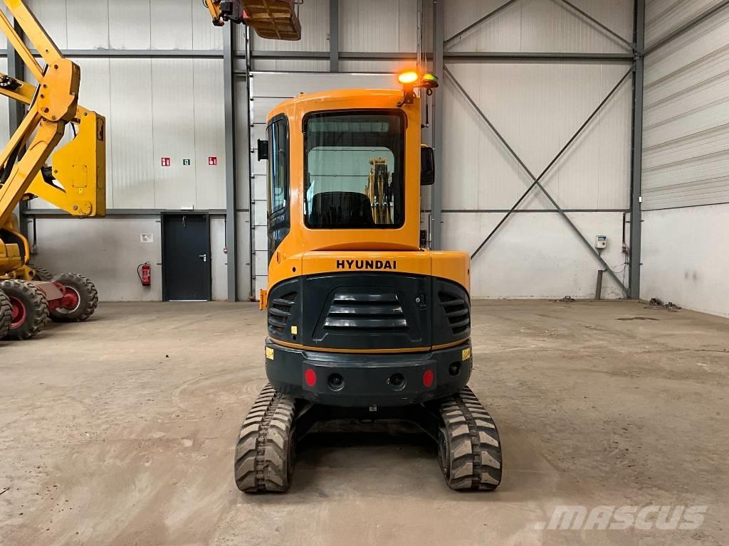 Hyundai R30 Z-9AK Miniexcavadoras