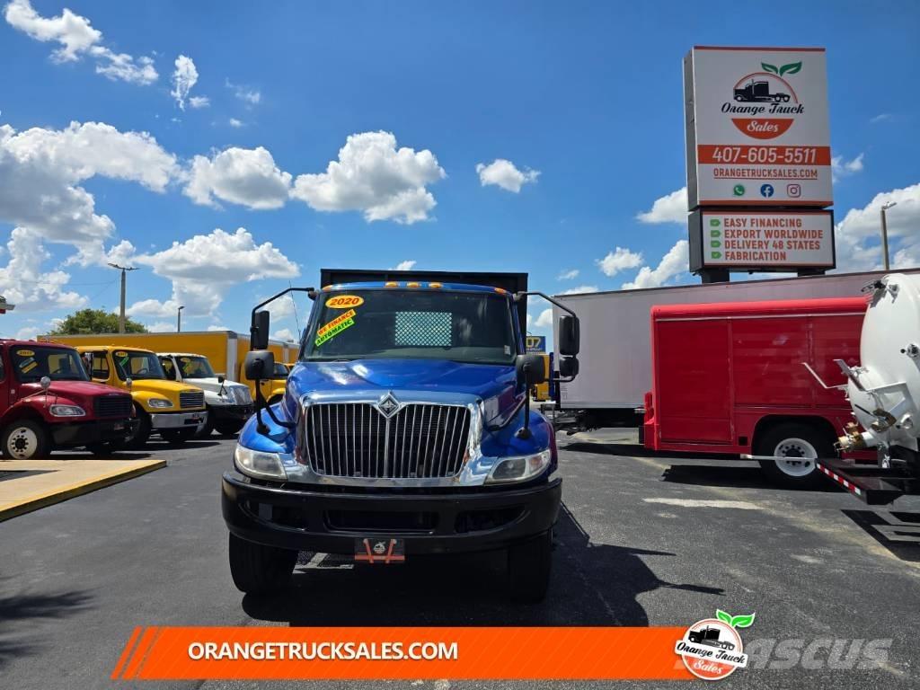 International MV607 Camiones de cama baja