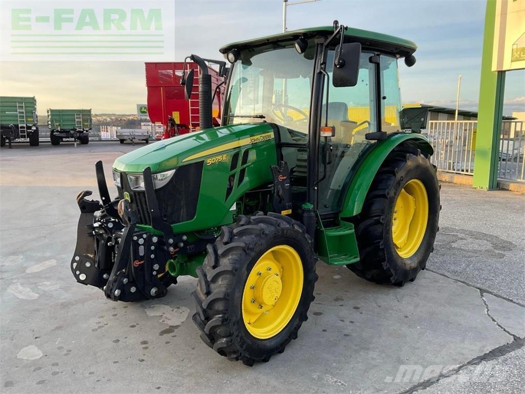 John Deere 5075E Tractores