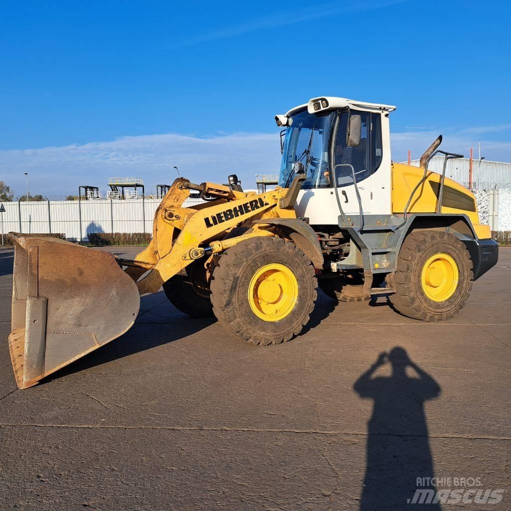 Liebherr L 528Z Retrocargadoras