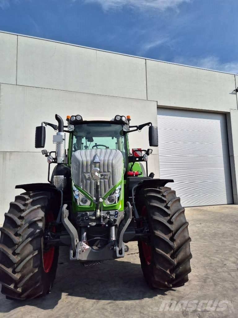 Fendt 822 Vario Tractores