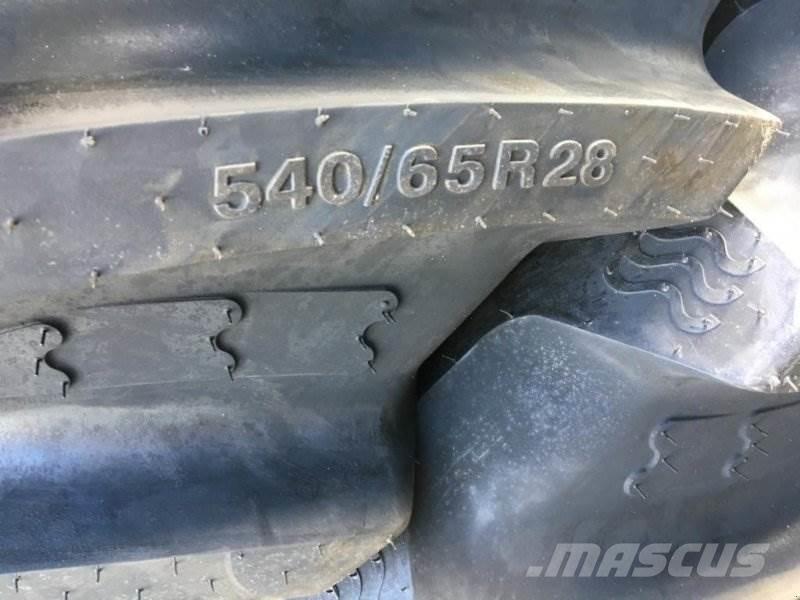 BKT 540/65 R 28 Ruedas