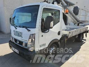 Nissan CABSTAR NT400 Plataformas sobre camión