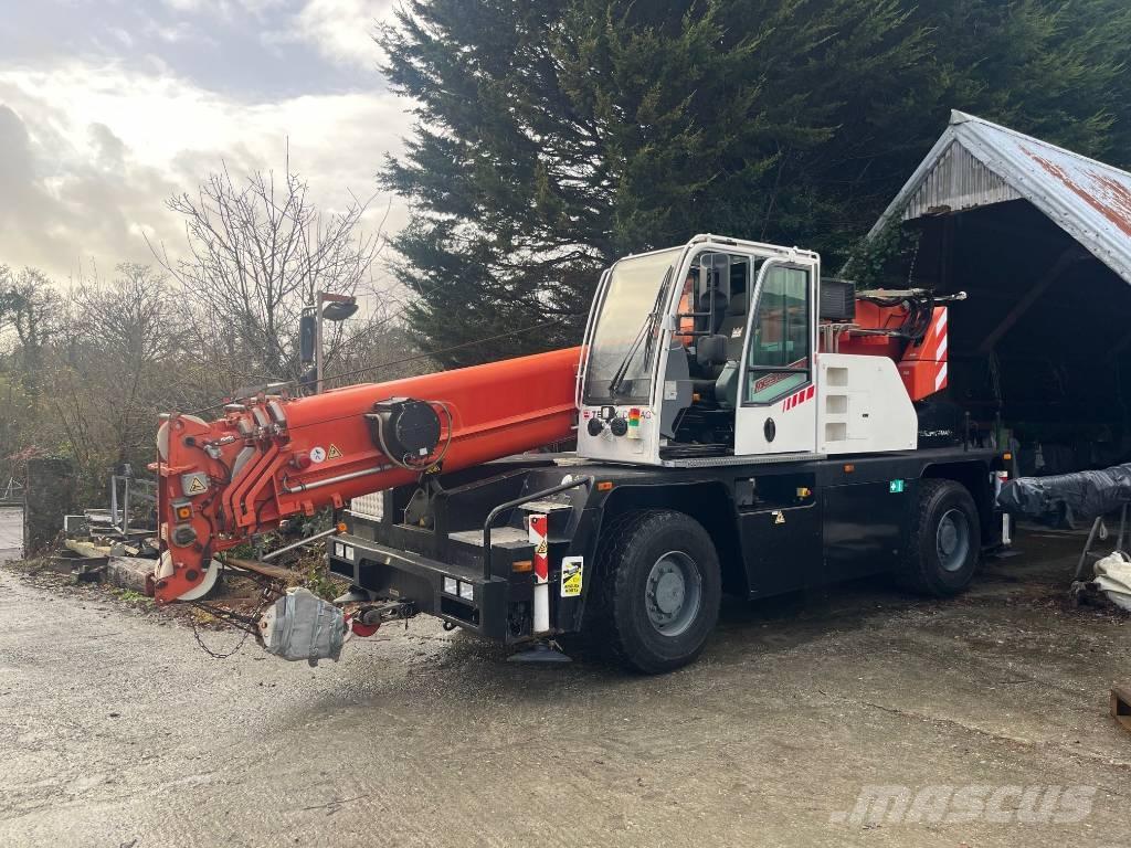 Demag AC 30 City Grúas todo terreno