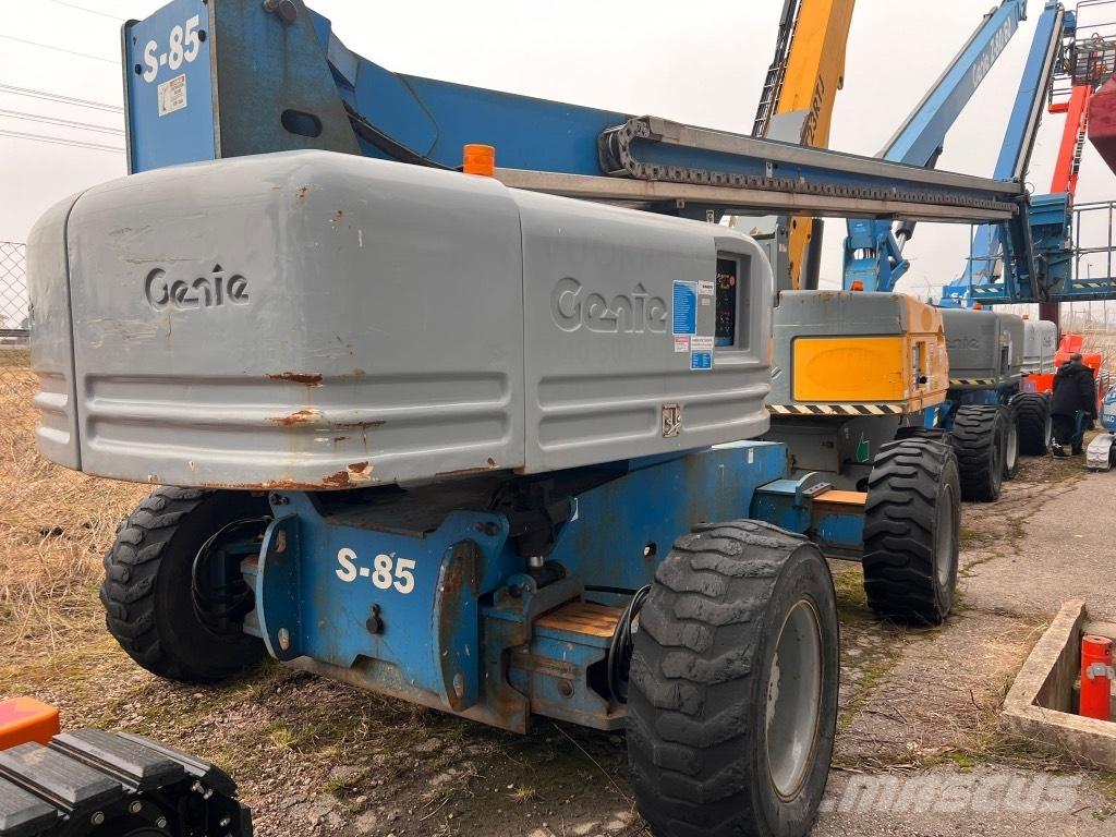 Genie S 85 Plataformas con brazo de elevación manual