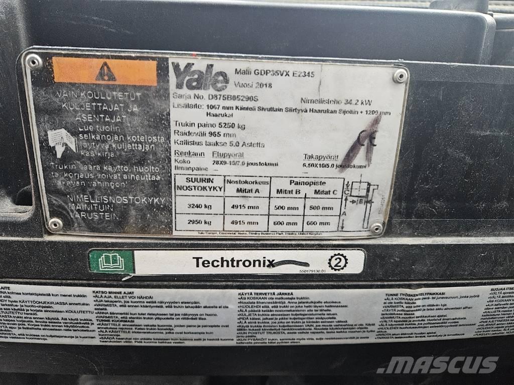 Yale GDP 35 VX Camiones diesel