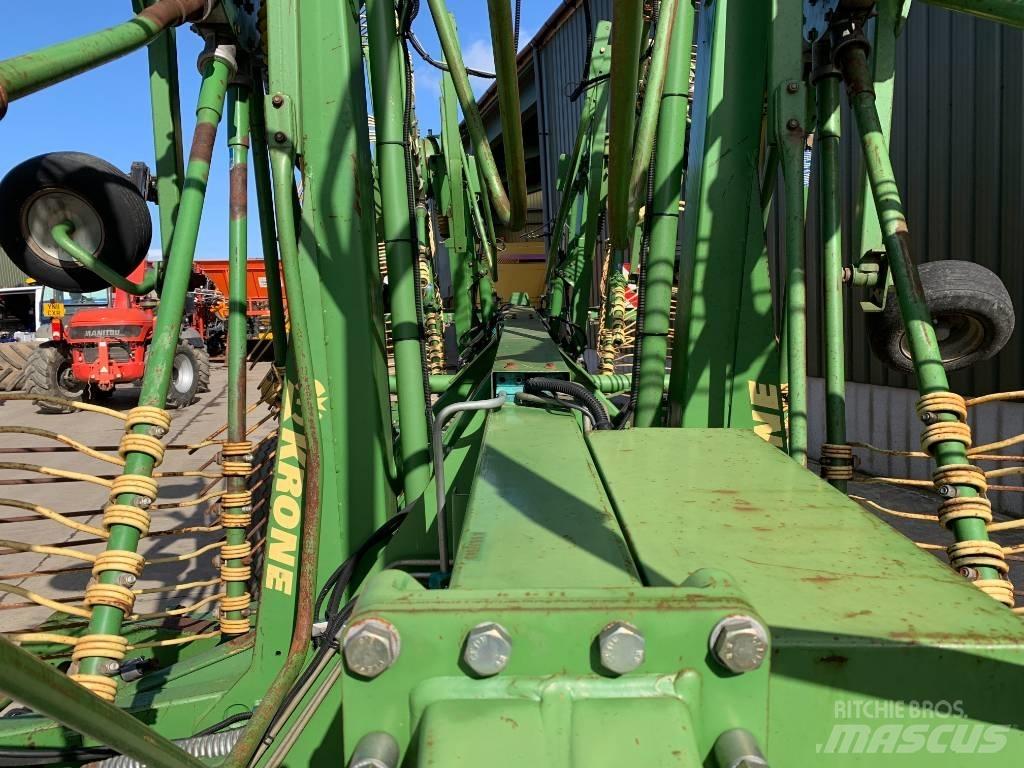 Krone Swadro 1400 Rastrilladoras y rastrilladoras giratorias