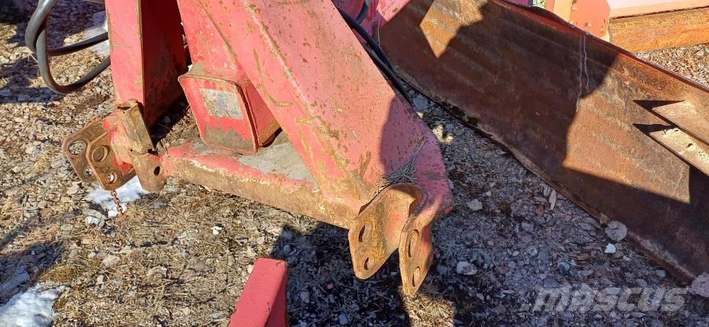 Vama 300 JH 2 Rastras para caminos