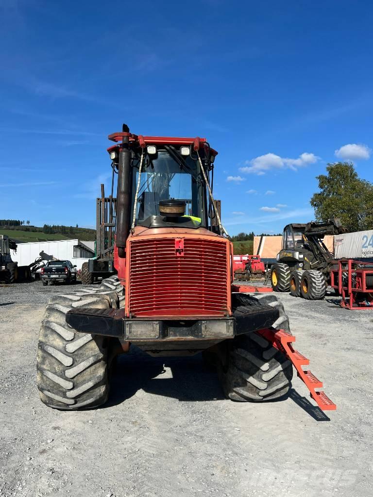 Valmet 840.2 Transportadoras