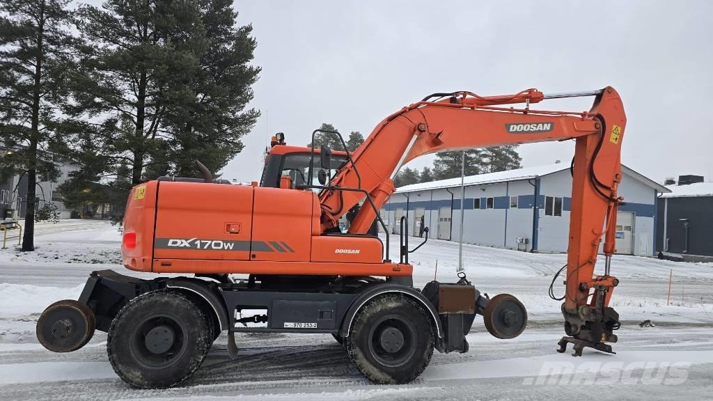 Doosan DX 170 W Excavadoras de ruedas