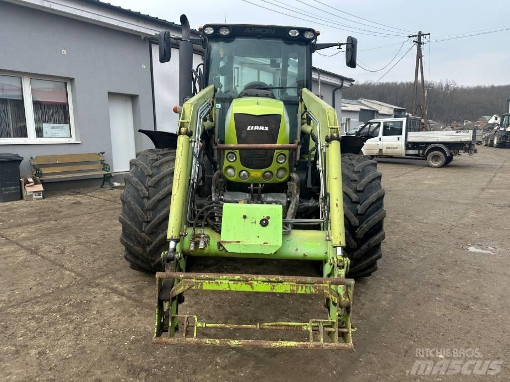 CLAAS Arion 640 Tractores