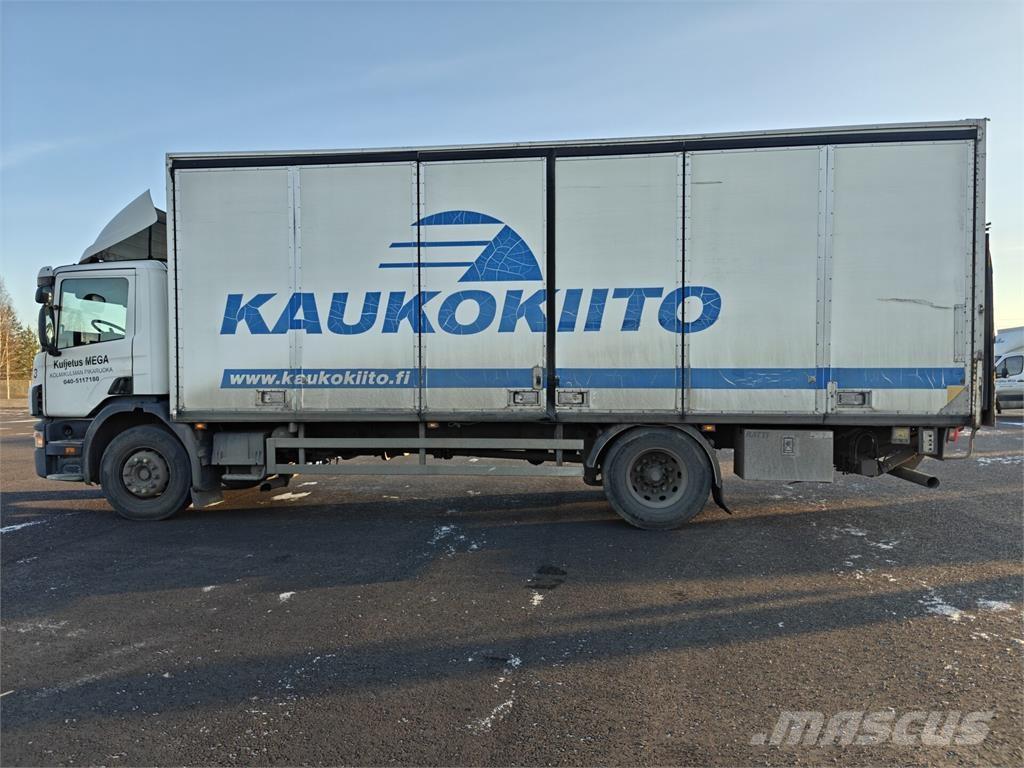 Scania P94 Camiones con caja de remolque