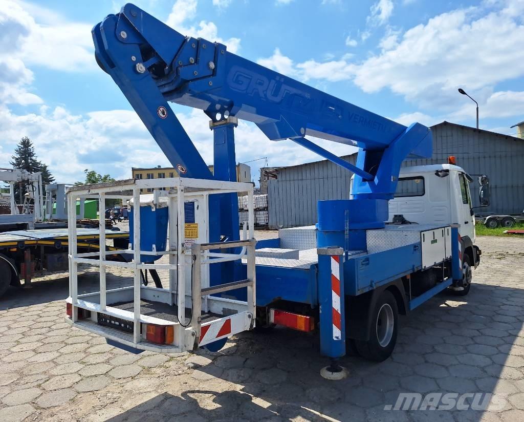 Bison TKA 30 KS Plataformas sobre camión