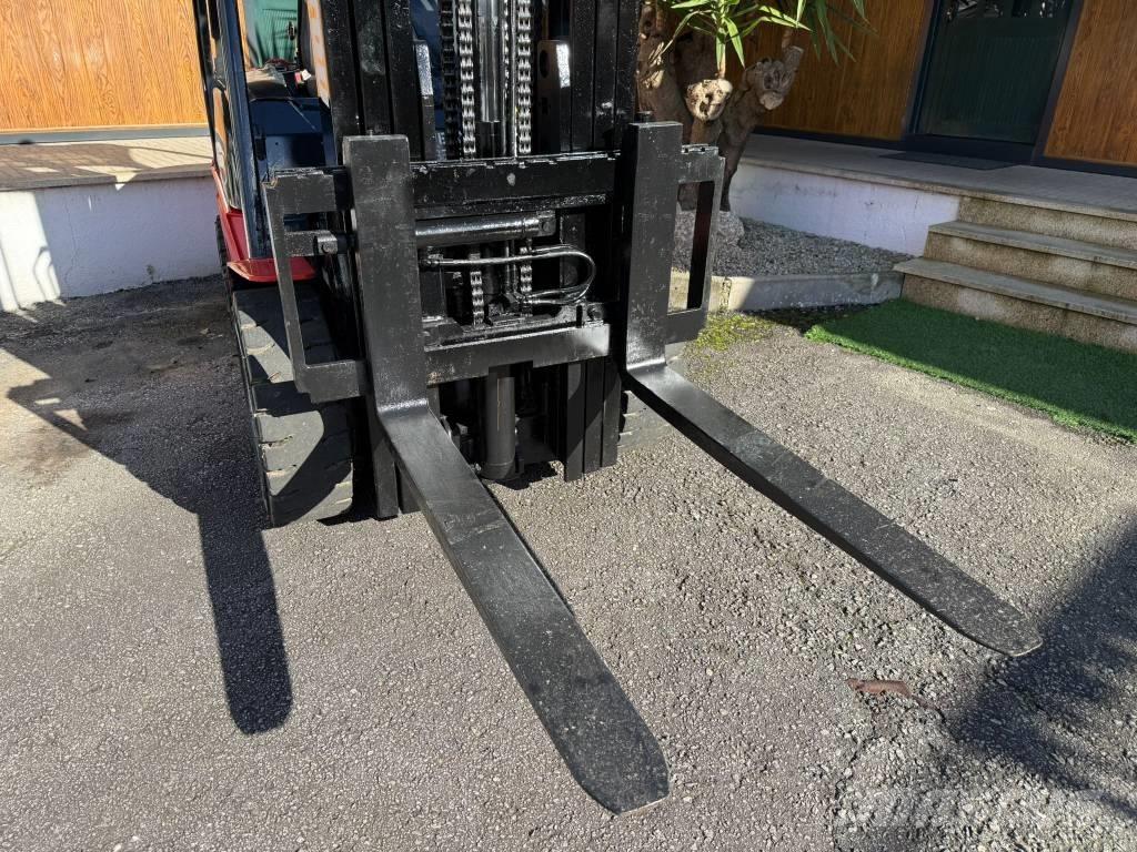 Manitou MI 35 D Camiones diesel