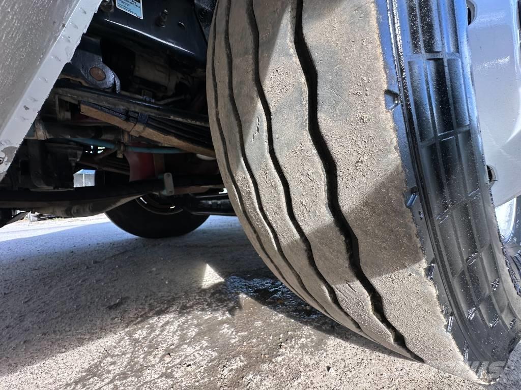 Mack LEU 613 Camiones de basura