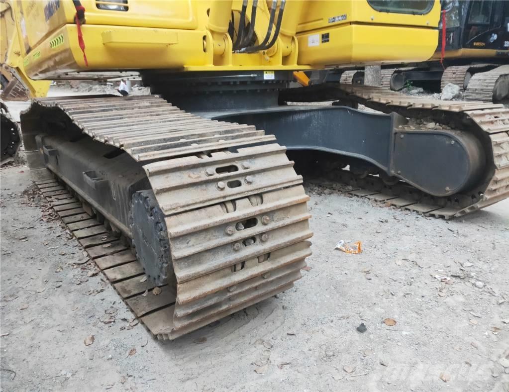 Komatsu PC200-7 Excavadoras sobre orugas