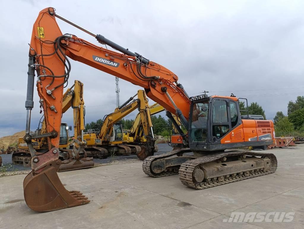 Doosan DX 255 LC-5 Excavadoras sobre orugas