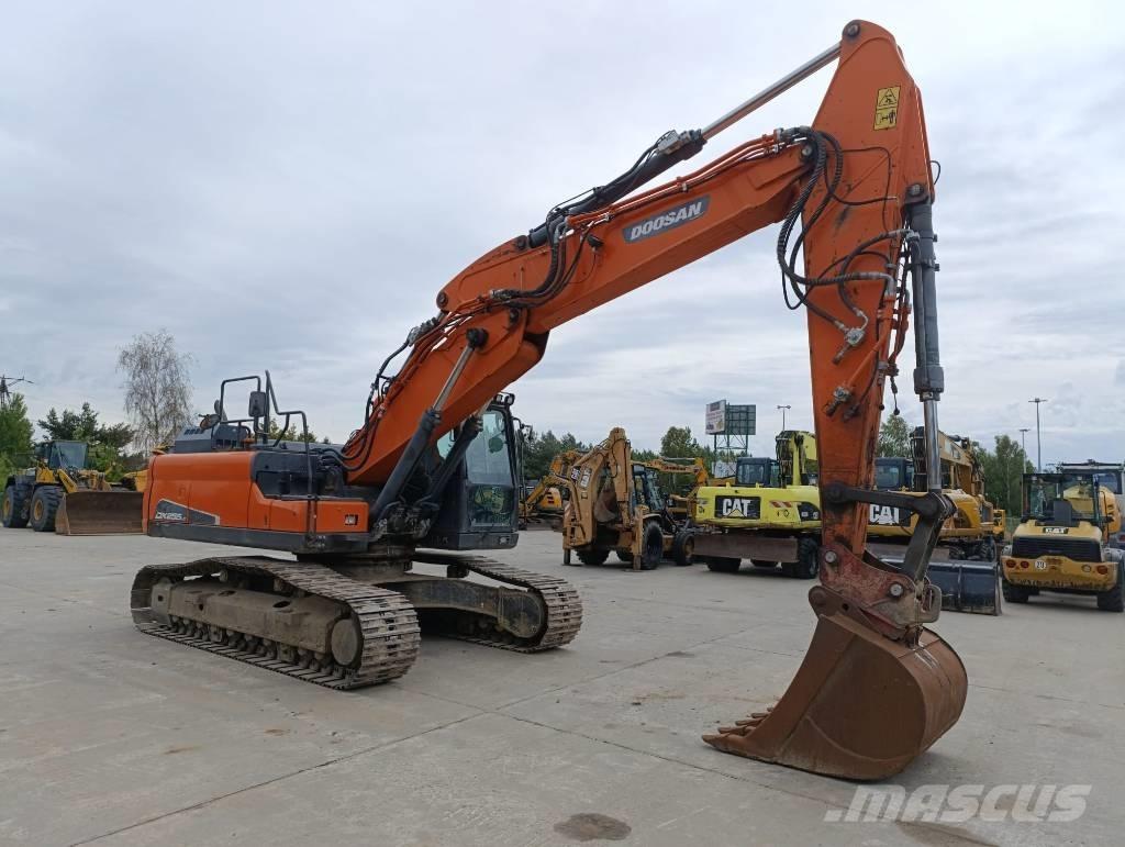 Doosan DX 255 LC-5 Excavadoras sobre orugas