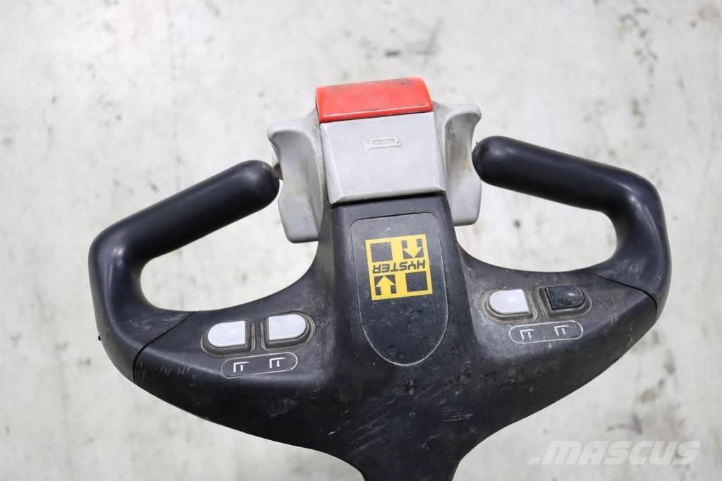 Hyster P2.5 Montacargas de baja elevación