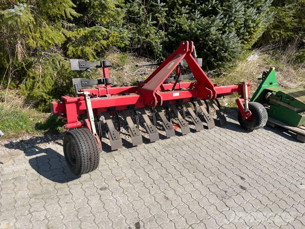 He-Va Front-Board 4m Otras máquinas y aperos de labranza