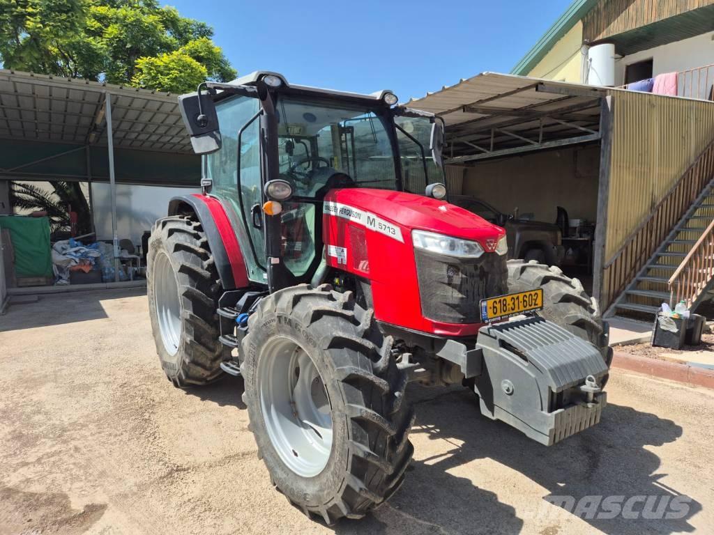 Massey Ferguson 5713 Tractores