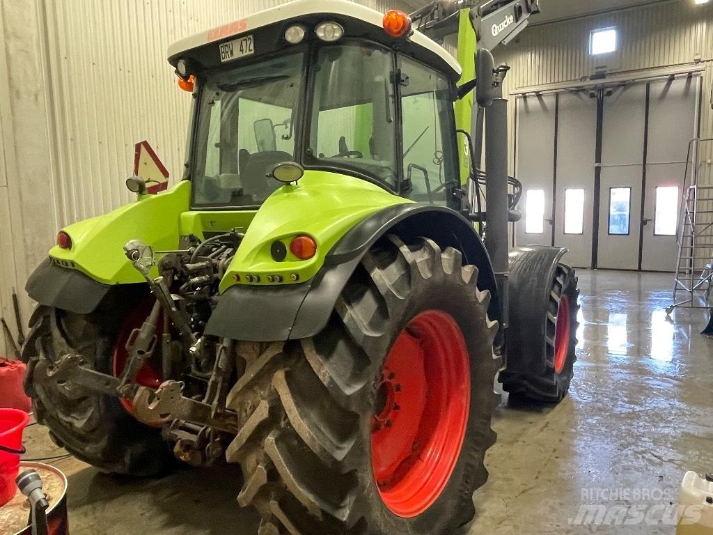 CLAAS Arion 640 Tractores