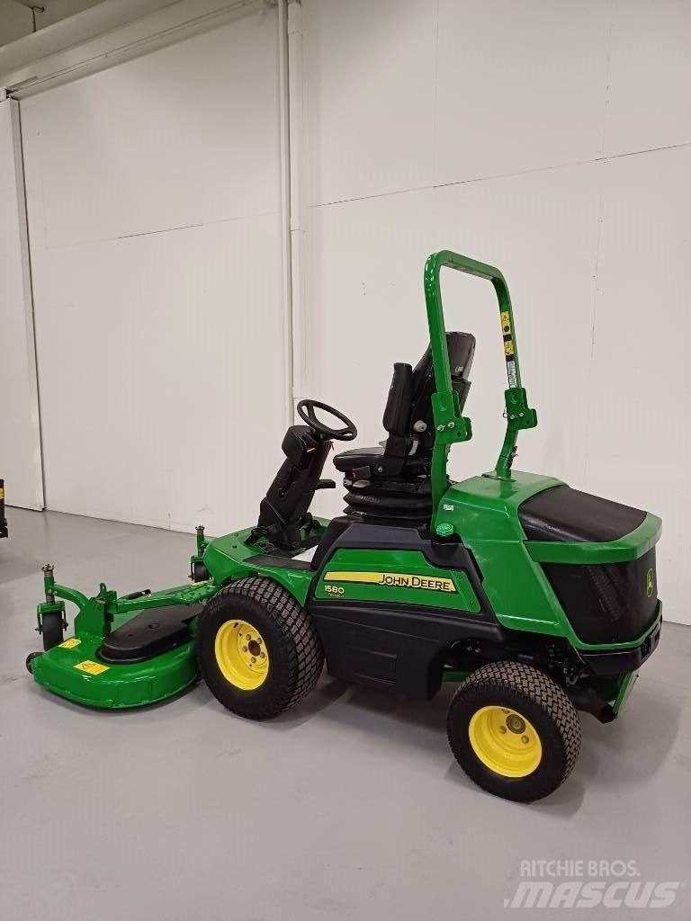 John Deere 1580 Tractores corta-césped