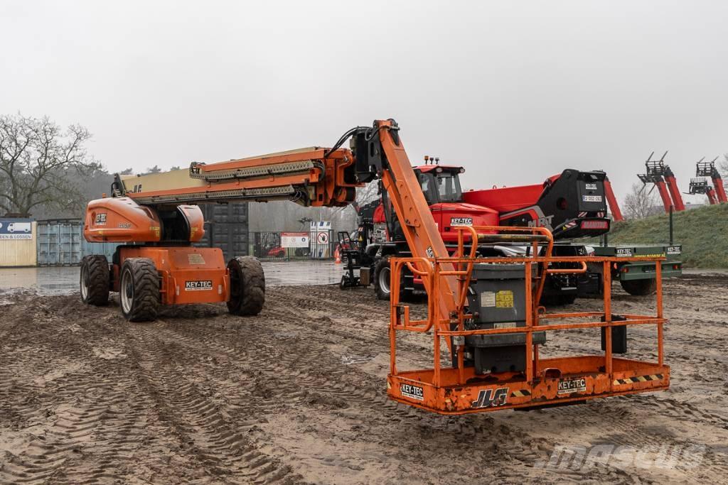 JLG 1350 SJP Plataformas con brazo de elevación telescópico